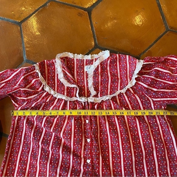 Lanz of Salzburg Red Floral Heart Print Flannel Nightgown Long Medium M Womens - Picture 8 of 10